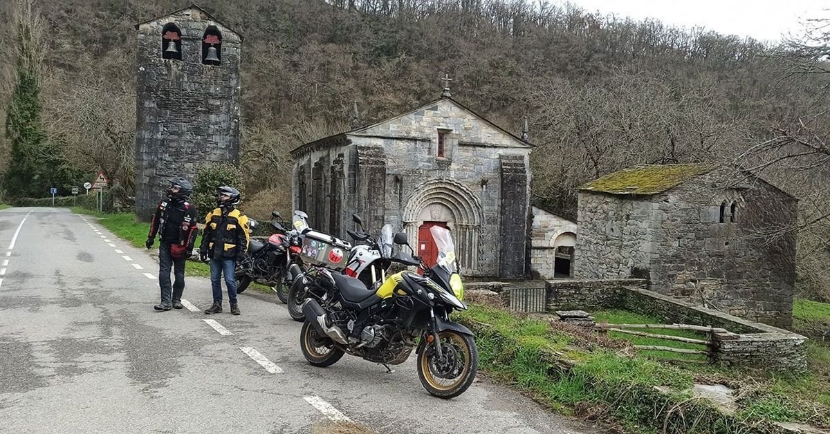 motoclub-lóstregos-en-o-incio