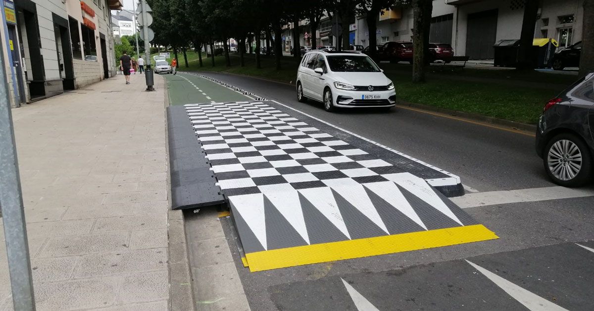 autobus plataforma accesibilidade paso peons fonte dos ranchos (1)