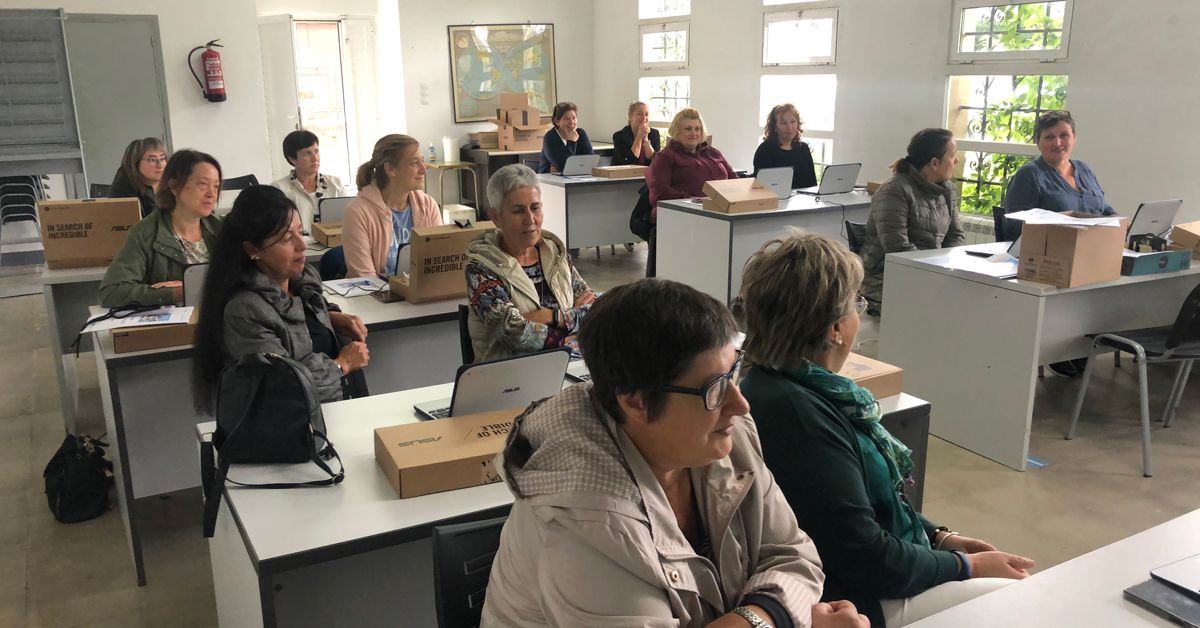 curso competencias dixitais mulleres outeiro de rei