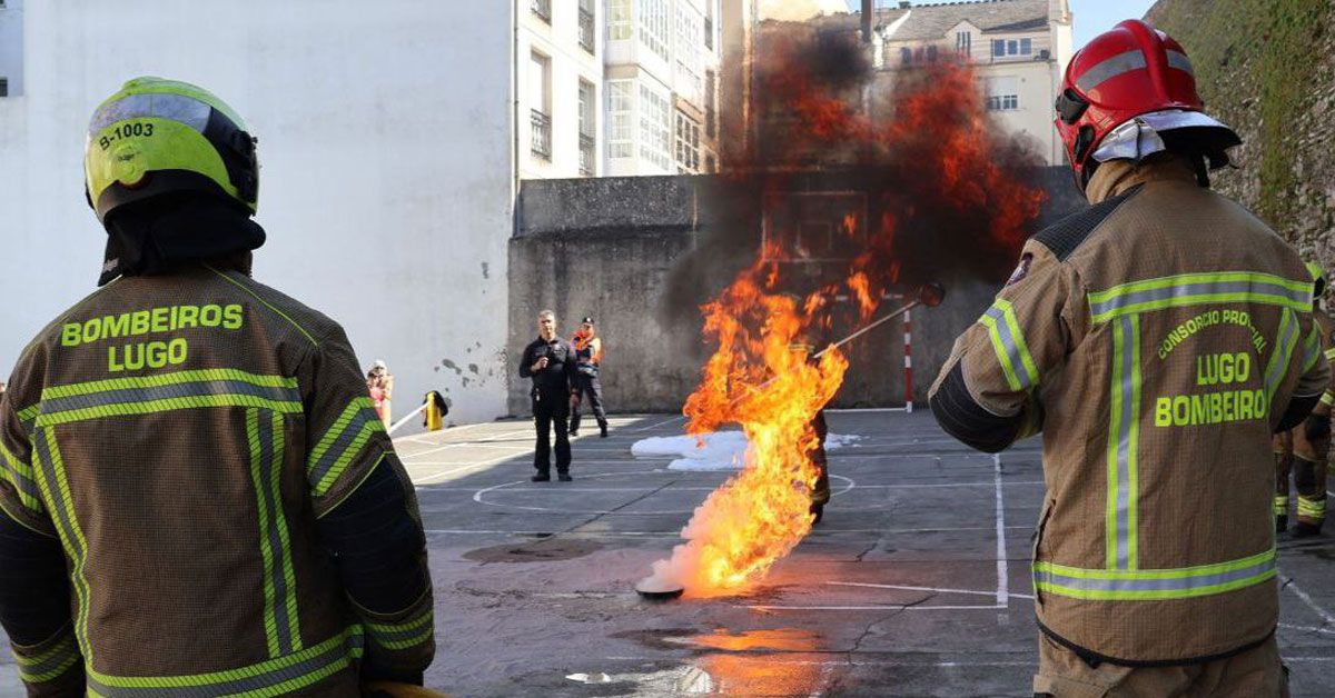 bombeiros proteccion civil lume incendio