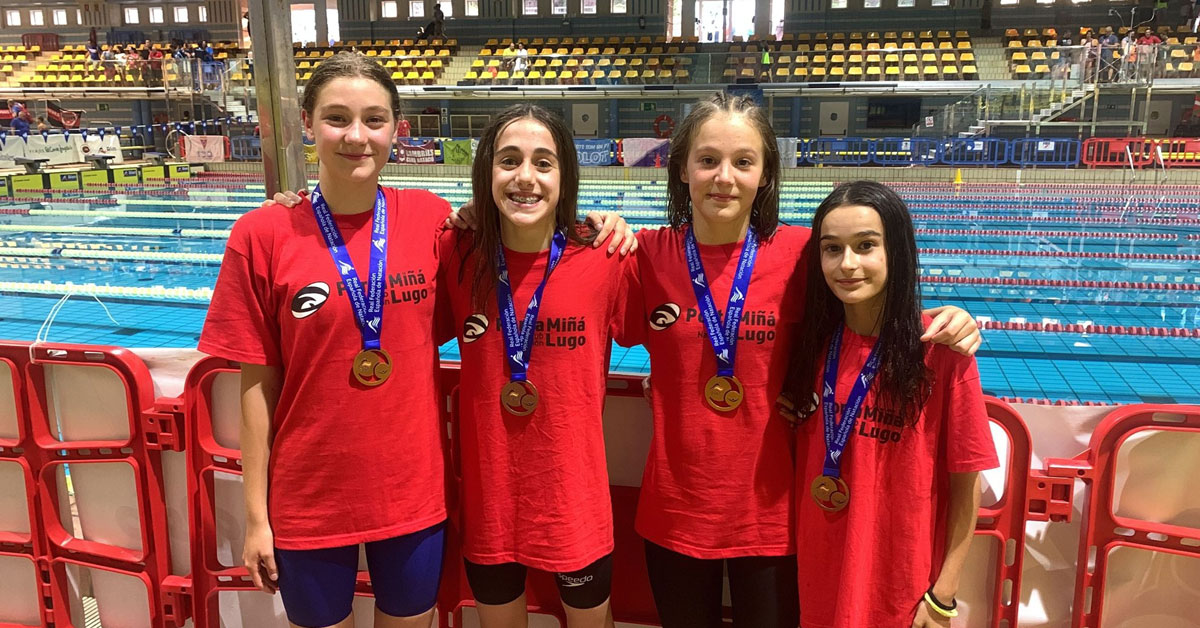 equipo alevin feminino natacion campionato espana