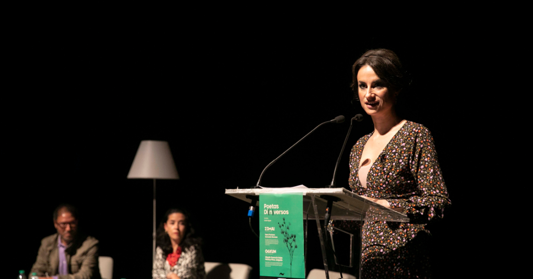 A premio nacional de poesía Yolanda Castaño