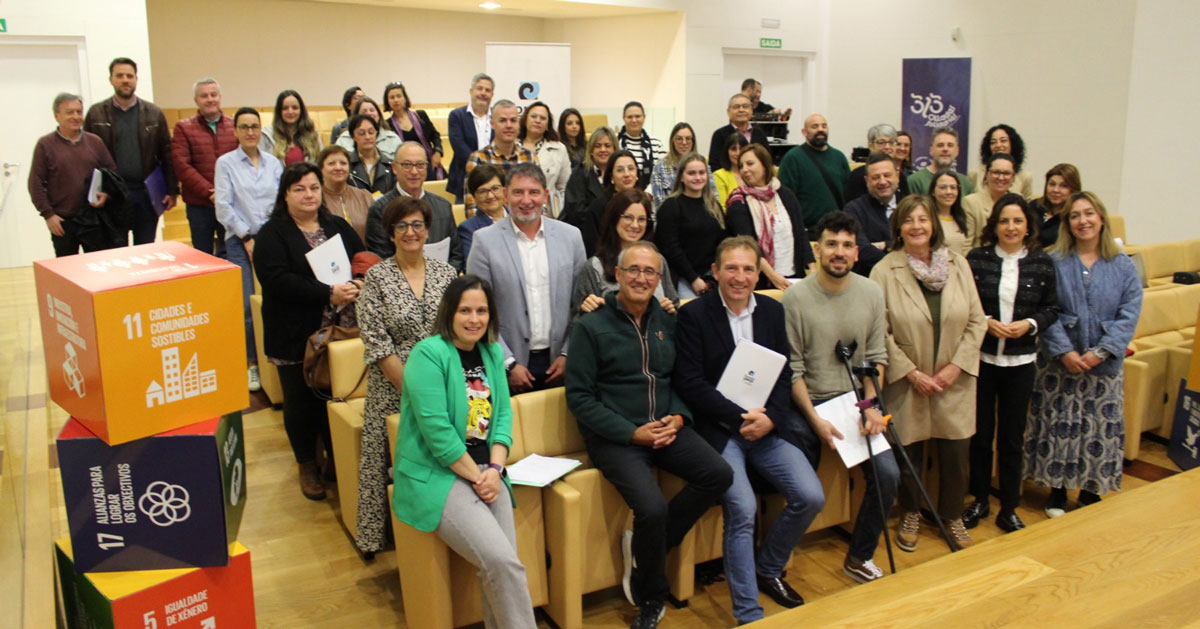 Ana Abelleira asamblea xeral do Fondo Galego de Cooperación Internacional2