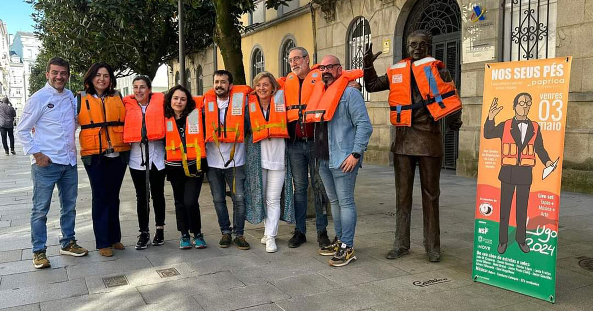 'Nos seus pés' Lugo