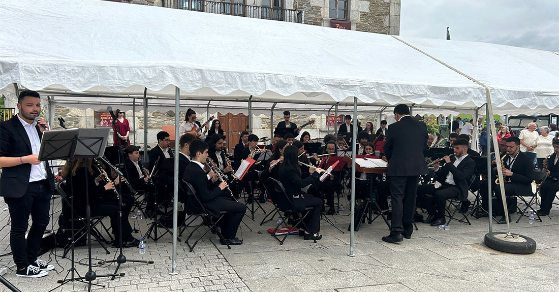 feira_artesanía_outeiro_de_rei_