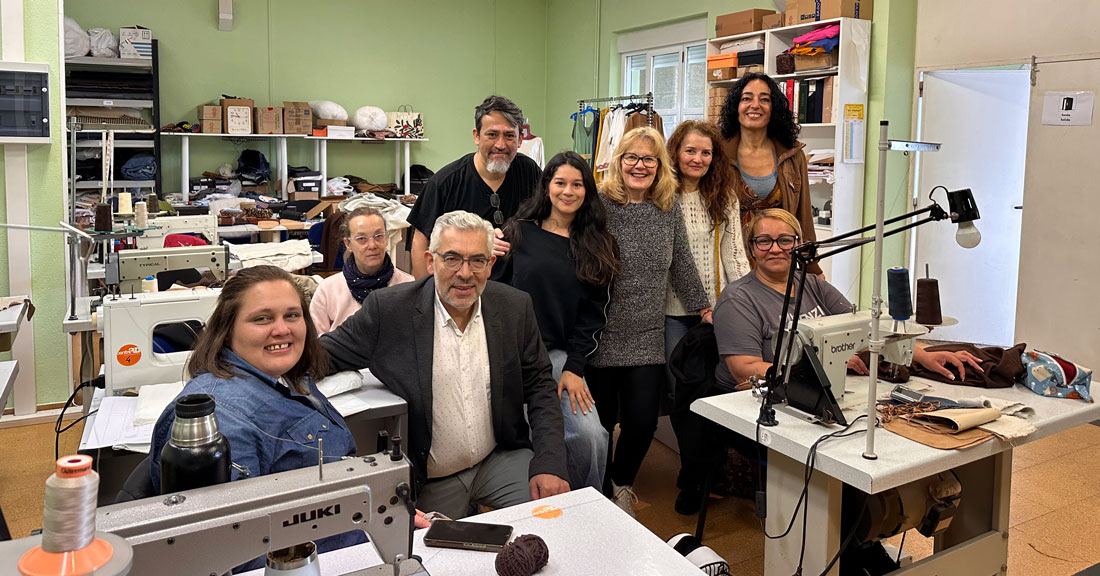 taller-de-costura-Tecer-para-medrar-Vestimenta-Arde-Lucus-Lugo