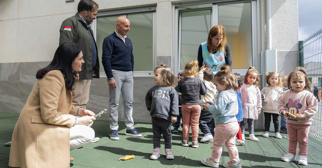 visita-punto-atencion-infantil-friol