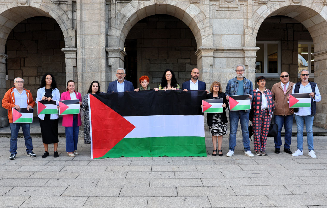 Concentración-contra-o-xenocidio-do-pobo-palestino-Lugo