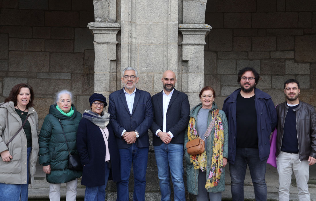 Compañías-teatrais-25-aniversario-muralla-Lugo