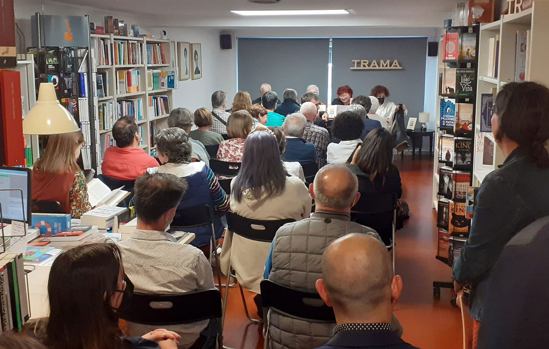 Librería-Trama-Lugo