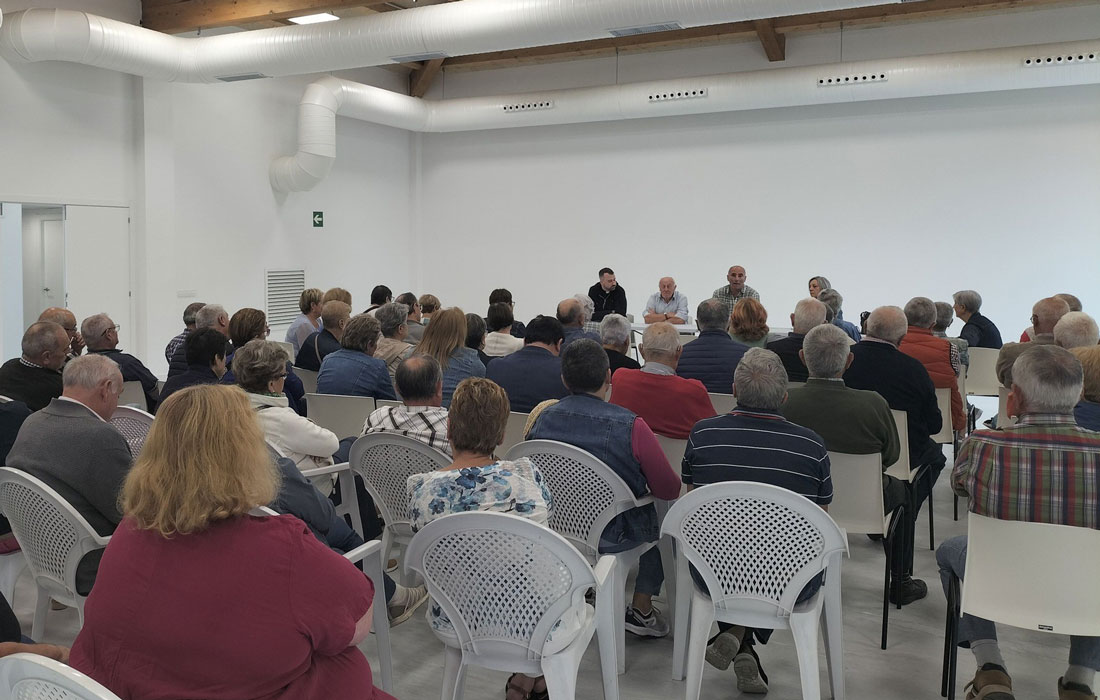 centro-sociocultural-Paco-Pestana-charla