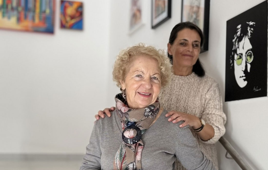 exposición-UNED-Sénior-Mercedes-Arias-e-Ana-Lozano