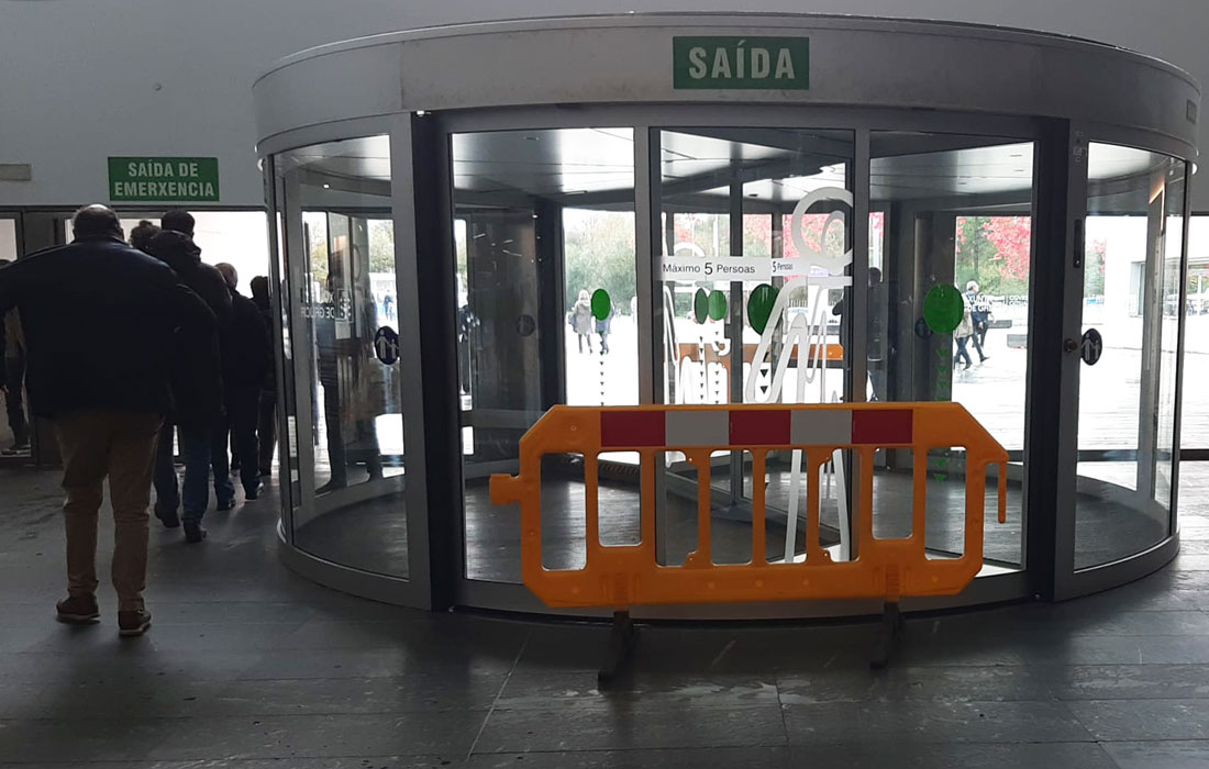 porta-xiratoria-entrada-HULA