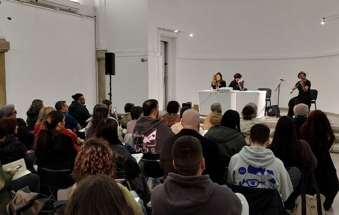 presentacion-libro-Adrian-Mendez