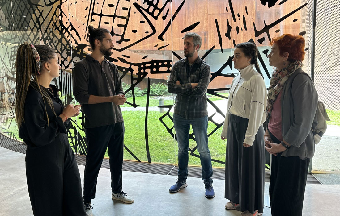 residencia-artística-Atopémonos-Bailando-Lugo