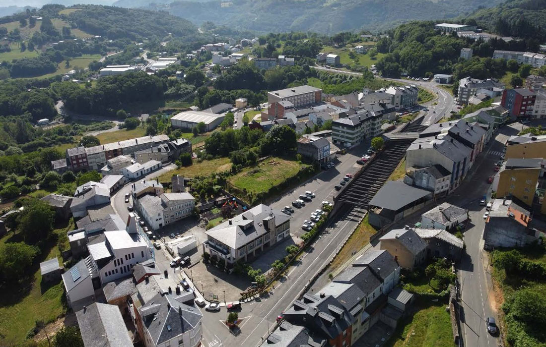 praza-do-Concello-de-Becerreá