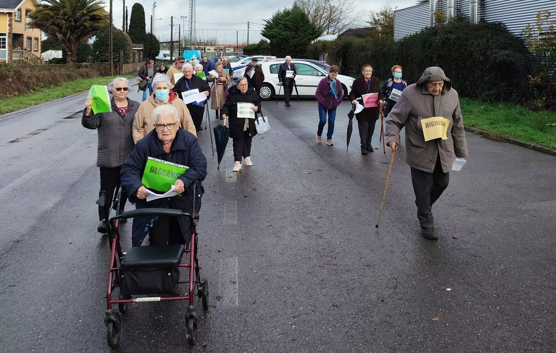 protesta-residencia-de-maiores-das-Gándaras