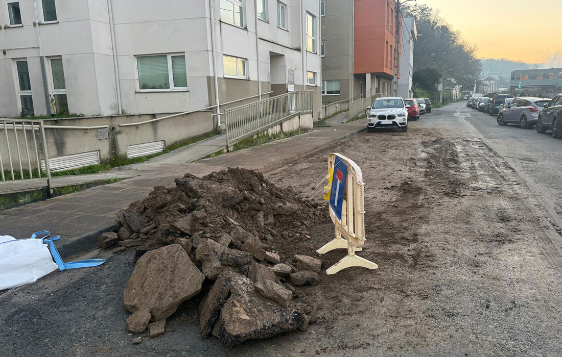 saneamento-rúa-Fermín-Rivera-Lugo