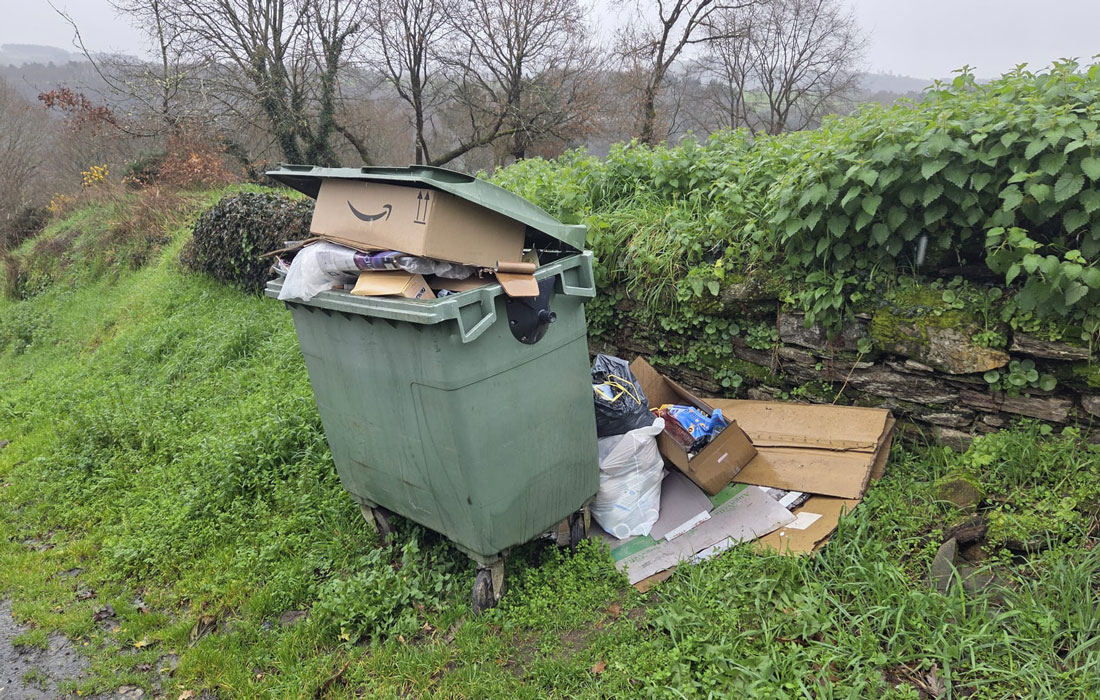 PSOE-Portomarín-lixo