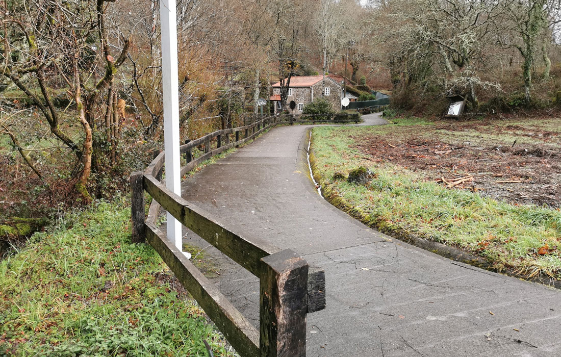 Paseo-Fluvial-do-Río-Roxán-Palas-de-Rei