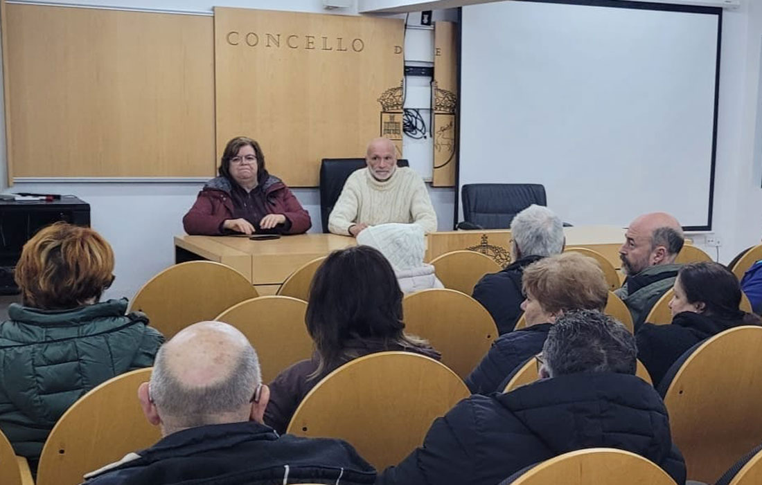 asemblea-Concello-de-Cervantes