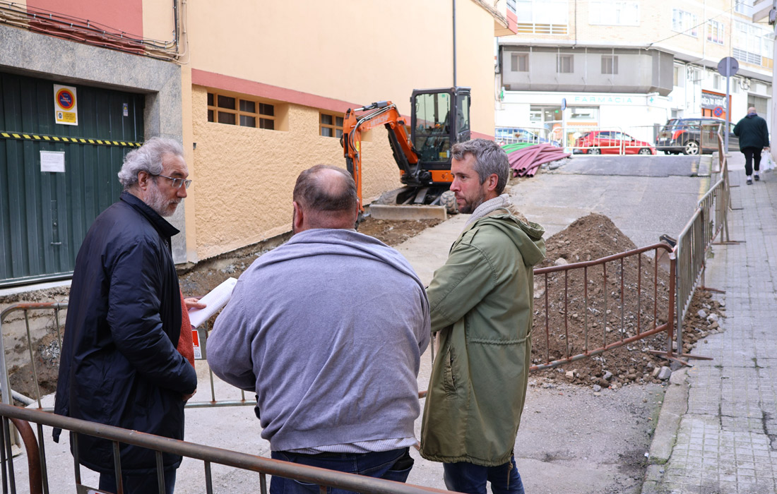 obra-escalinata-dos-paxarinos