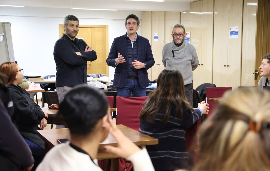 reunión-hostaleiros-de-Lugo