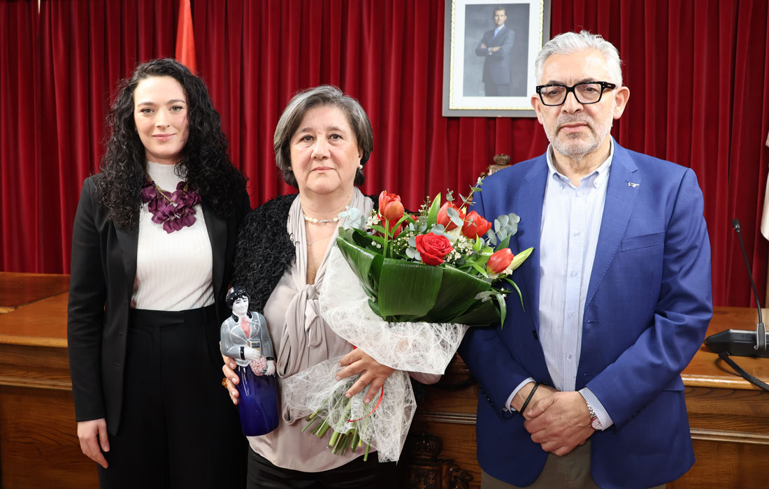 Paula-Alvarellos-Premio-Entre-Mulleres