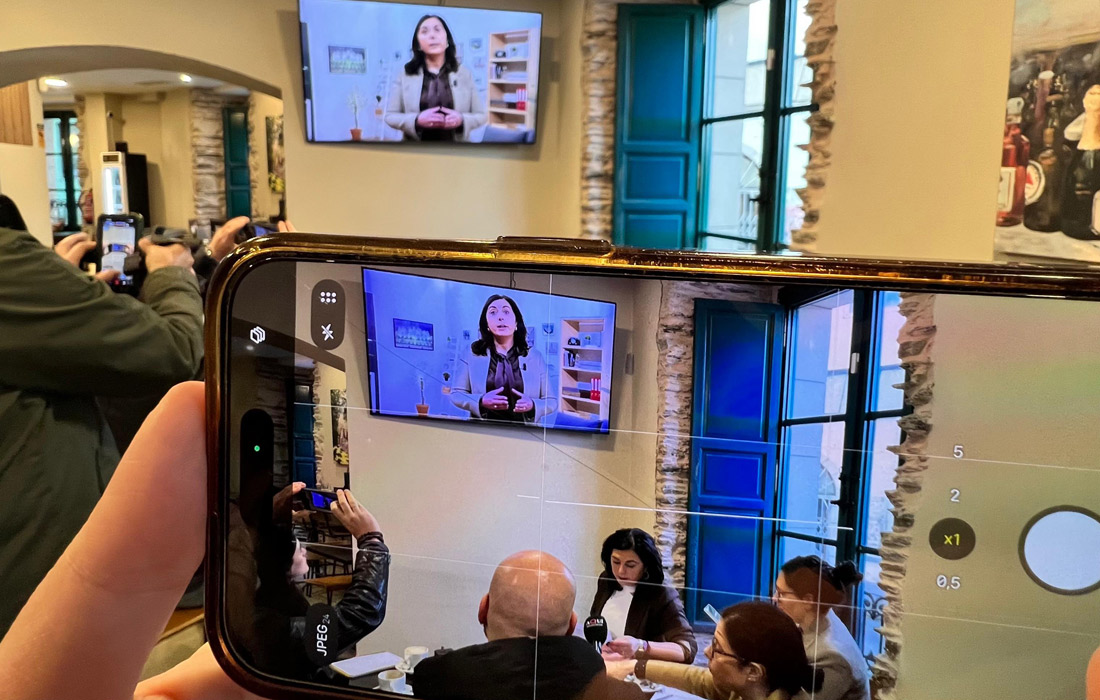 programa-youtube-entrevistas-canda-elena