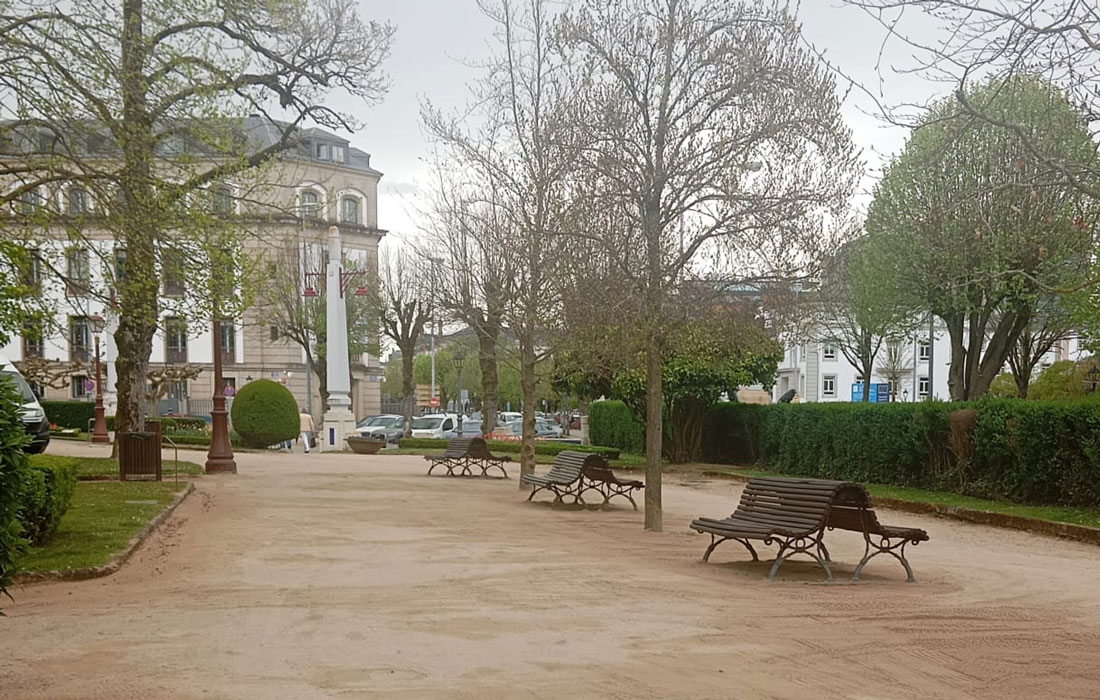 mellora-pavimento-parque-Rosalía-de-Castro-Lugo