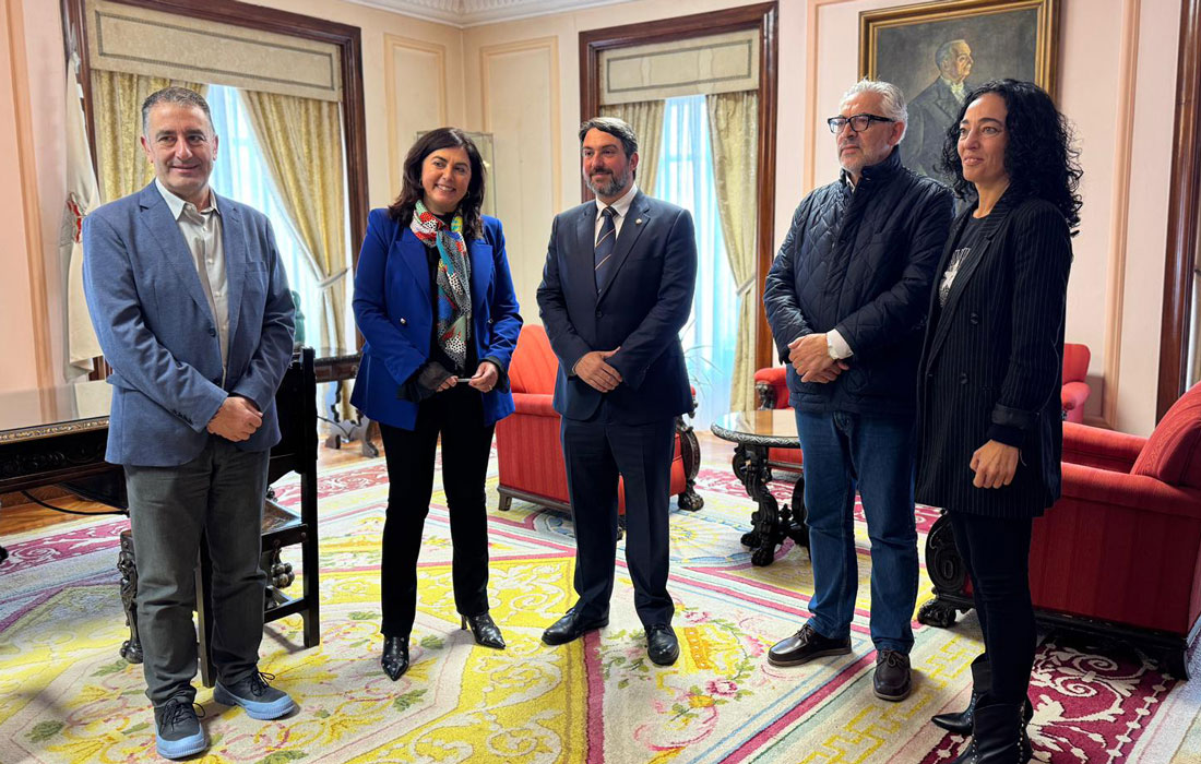 Recepción-Fosas-Marianas-Héctor-Salvador-Lugo