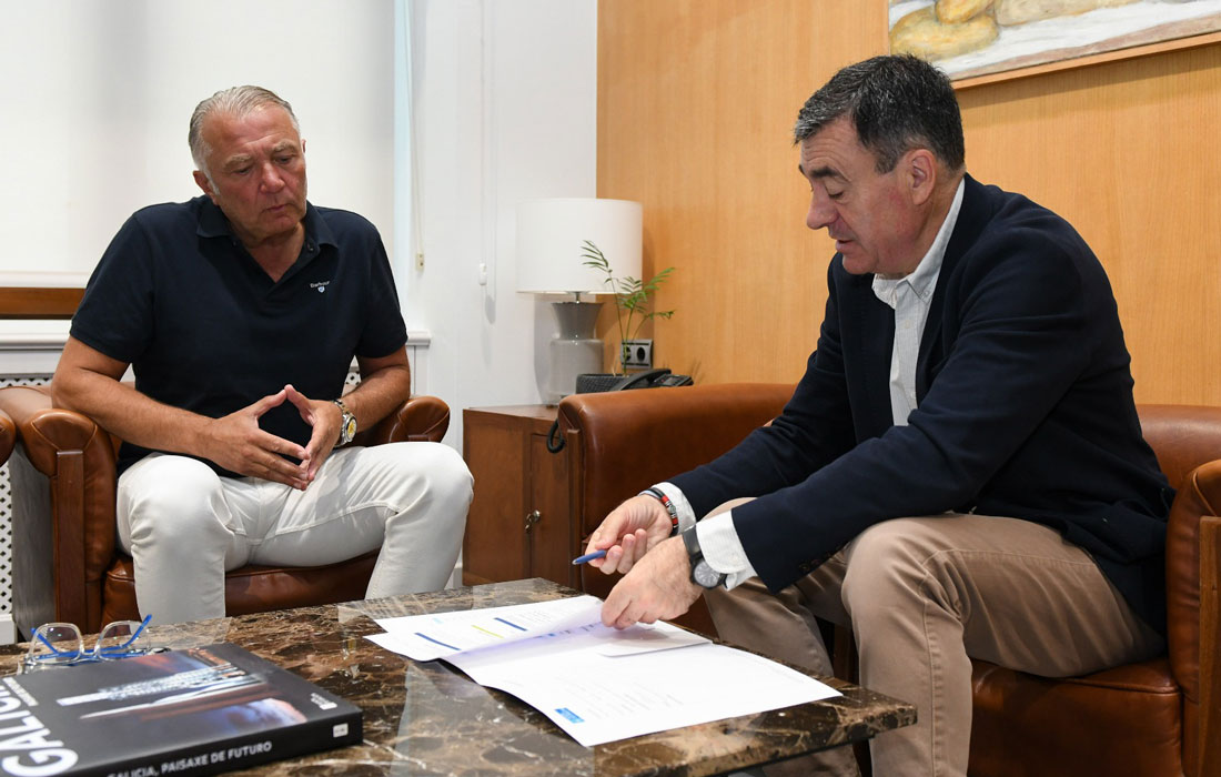 reunión-alcalde-Palas-con-conselleiro-Educación-Xunta