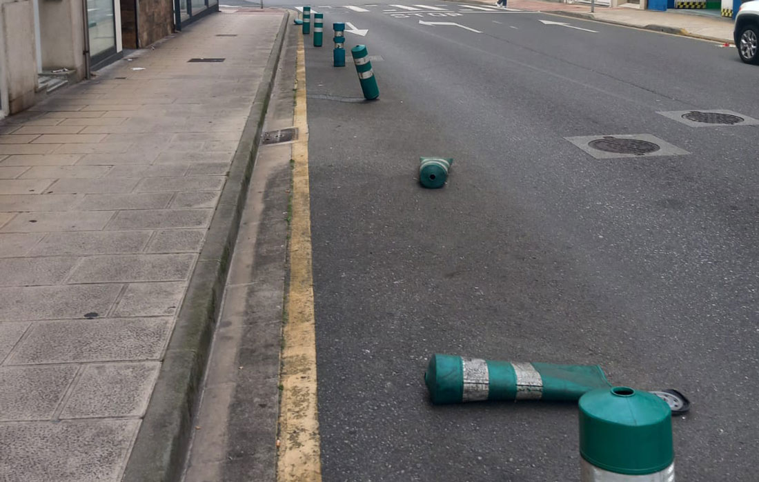 bolardos-rua-Valle-Inclán-Lugo