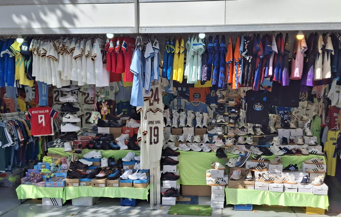 venda-de-camisetas-falsas-San-Froilán-mercado