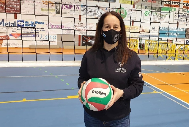 monforte club voleibol ribeira sacra adestradora yolanda maciñeiras