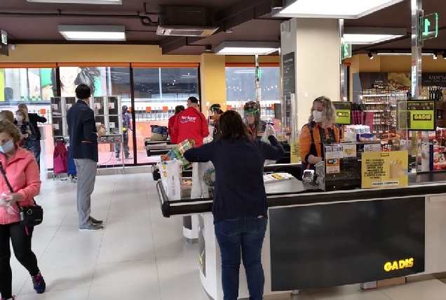 recollida alimentos gadis supermercado