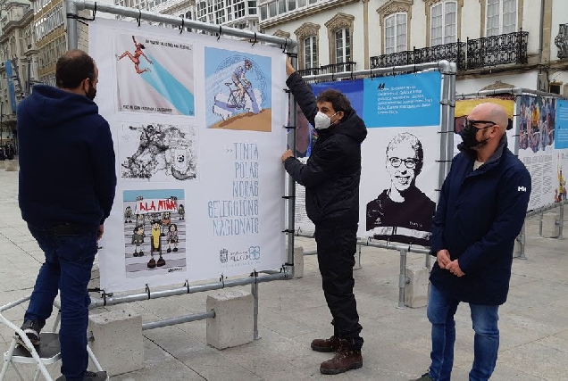 Reposición lonas Exposición Galiza Un pobo unha seleccion praza san marcos