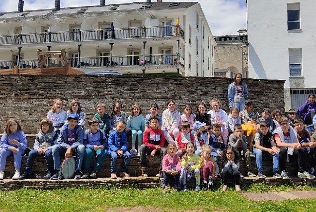 Alumnado Ceip Samos e Triacastela Portomarín