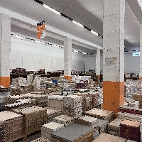 Sotano Outlet interior