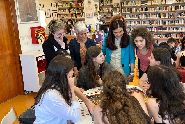 visita subdelegada biblioteca ies basanta silva