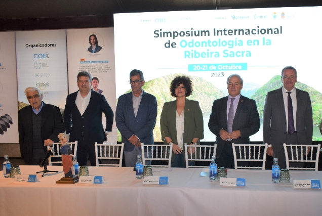 Inauguración I Simposio Internacional Odontoloxía jose tome