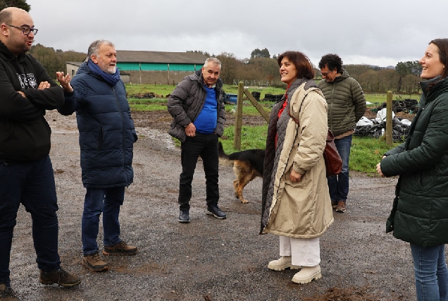 Olalla Rodil nunha explotación gandeira de Vilalba