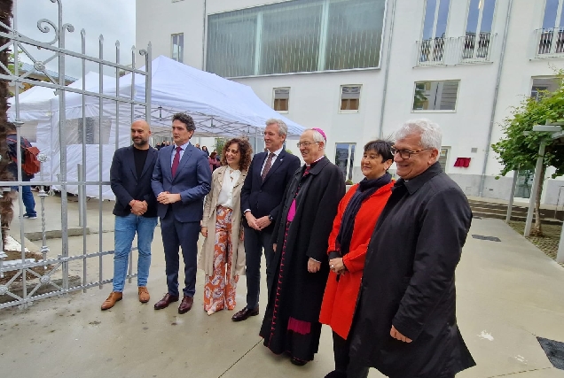 Acto de inauguración da nova sede de Cáritas en Lugo (2)