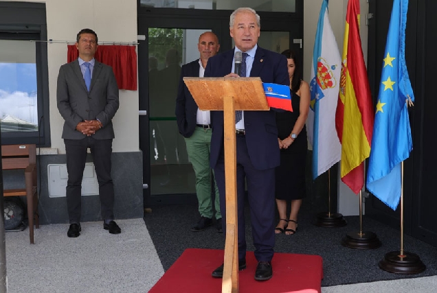 Inauguración-do-Centro-Multiusos-de-Castroverde