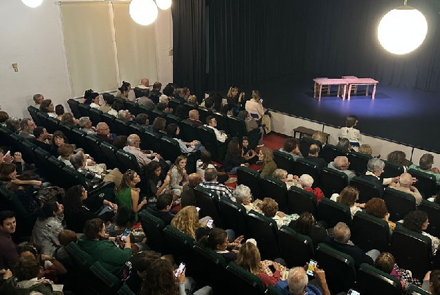 público-teatro-Casa-da-Cultura-de-Sarria